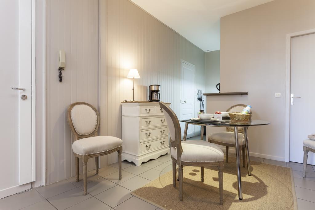 Charmants Appartements Centre Ville Montpellier Camera foto